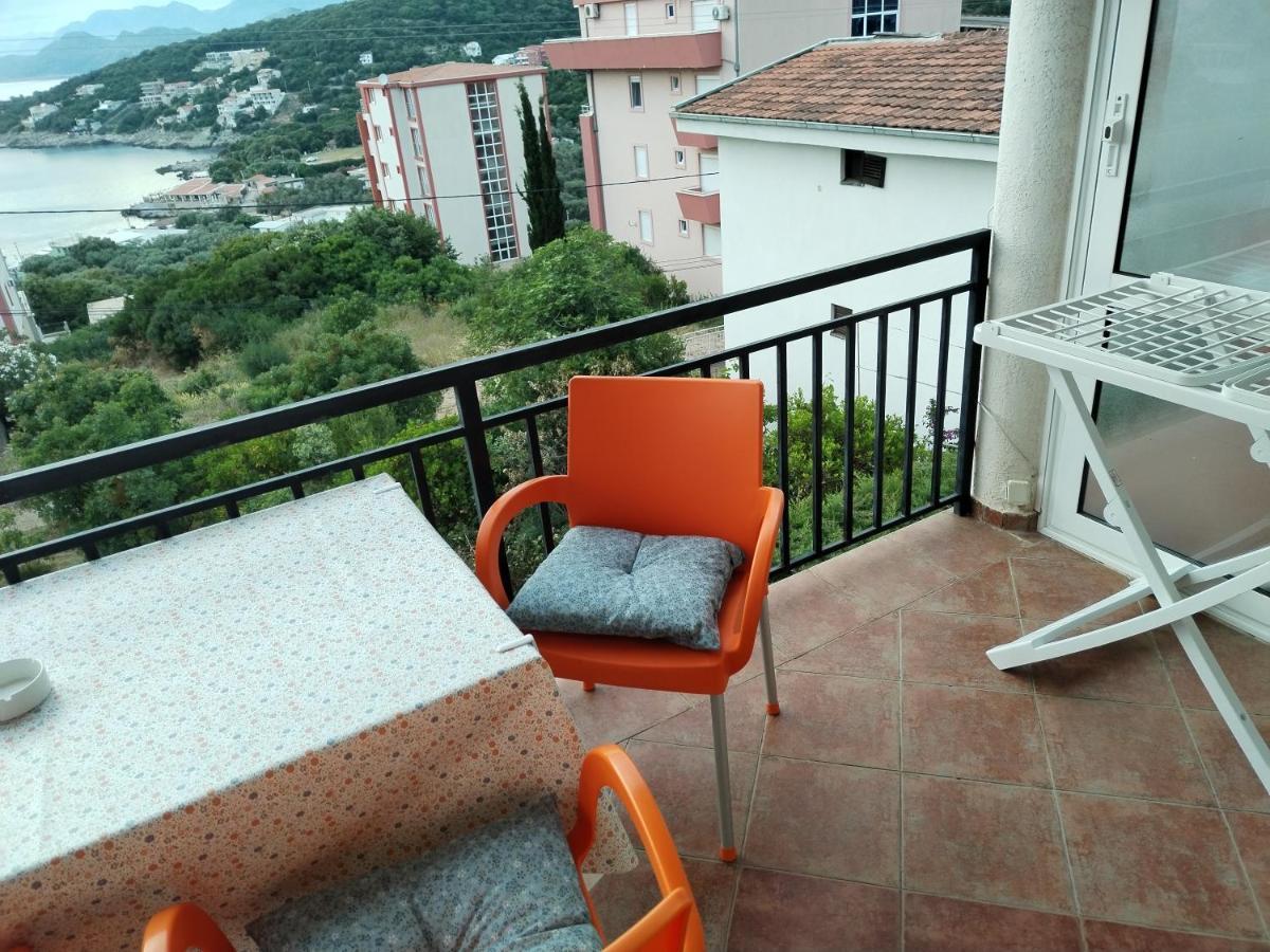 אוטייהא Apartmani Ljubica מראה חיצוני תמונה