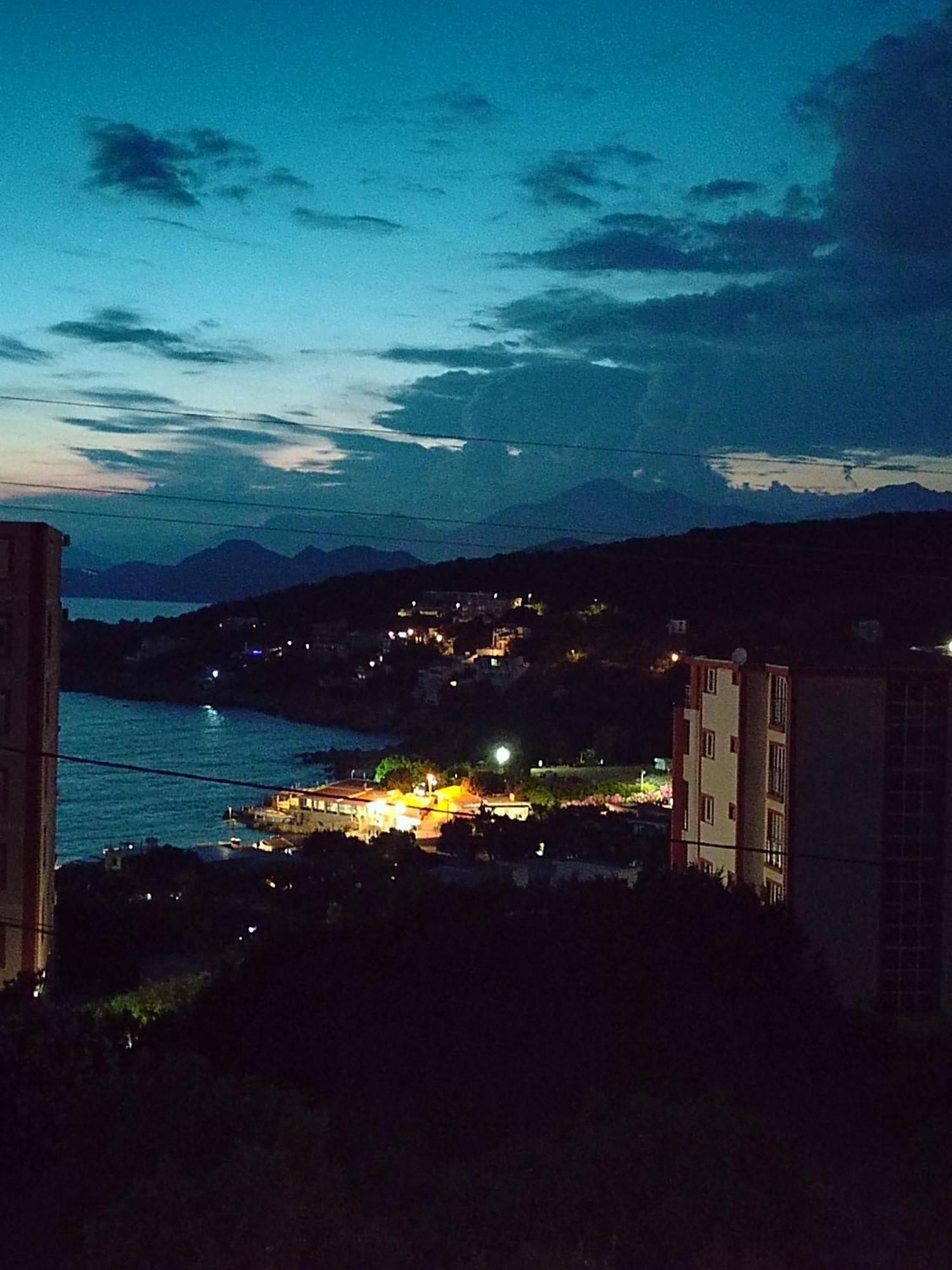 אוטייהא Apartmani Ljubica מראה חיצוני תמונה