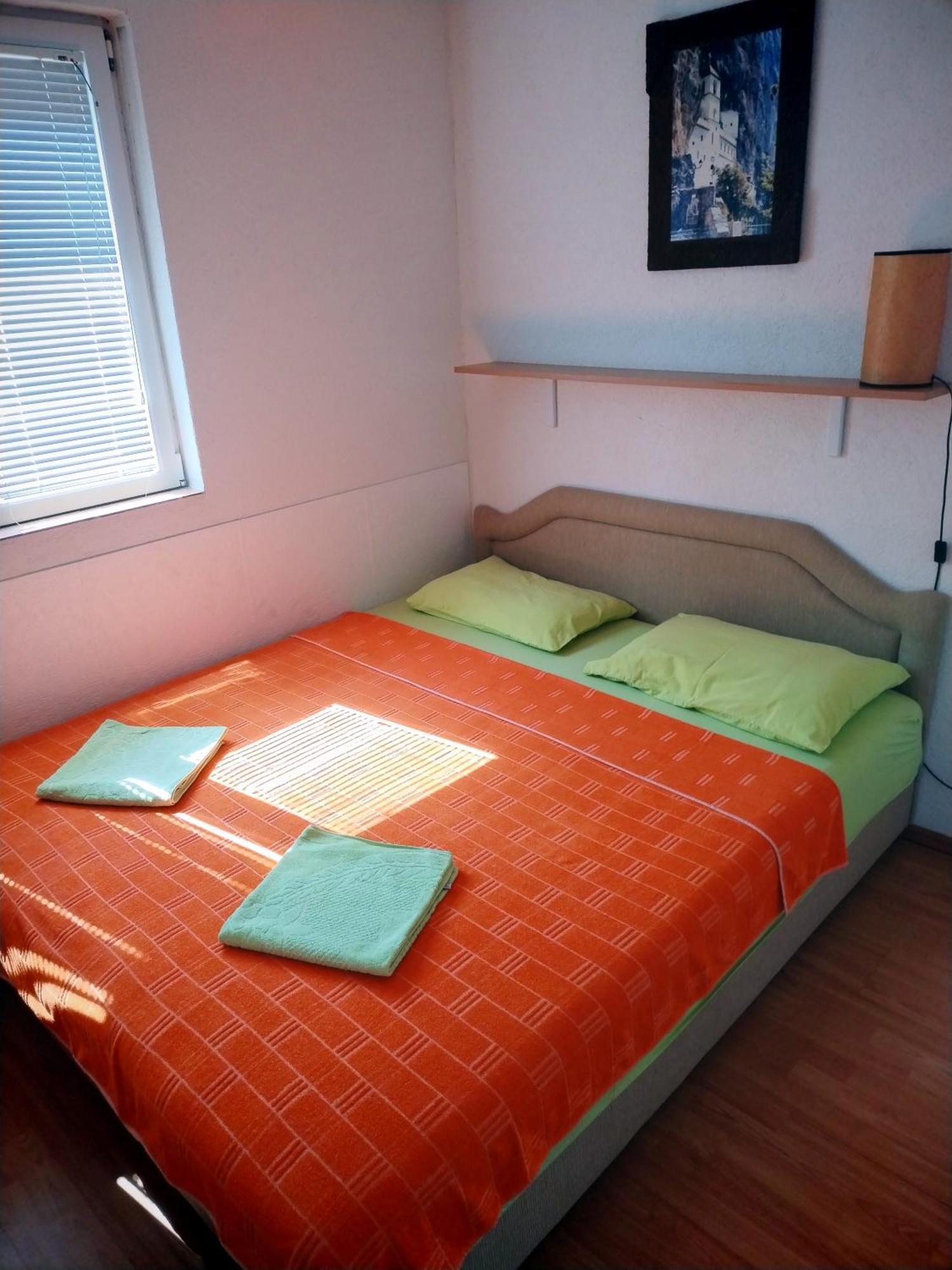 אוטייהא Apartmani Ljubica מראה חיצוני תמונה